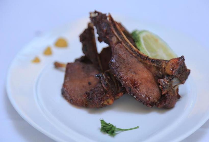 Fotos del hotel Serene Suites:  4