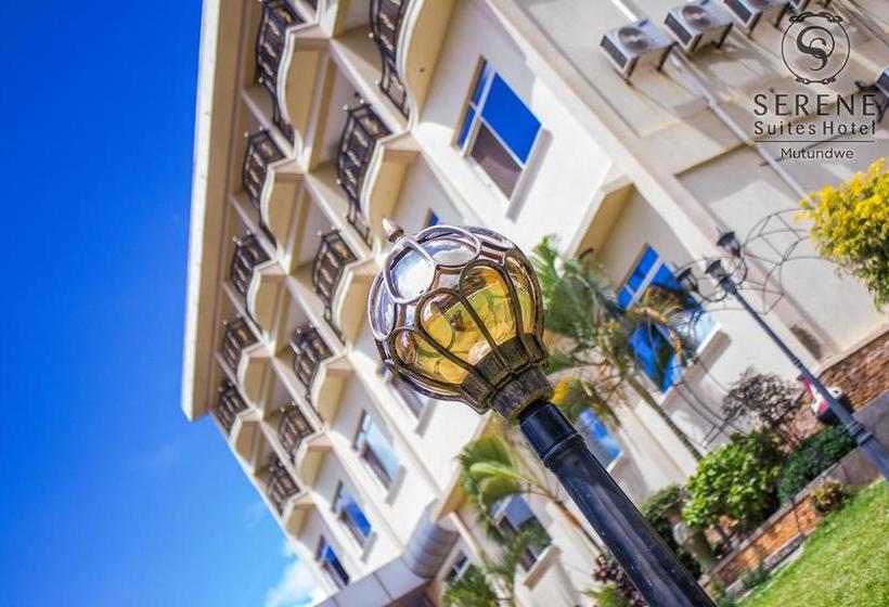 Fotos del hotel Serene Suites:  18