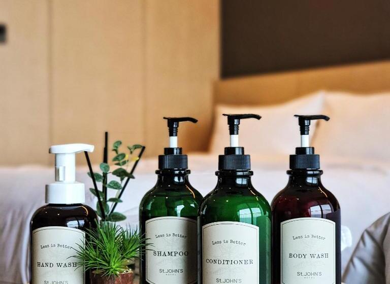 Fotos del hotel St. John S:  22