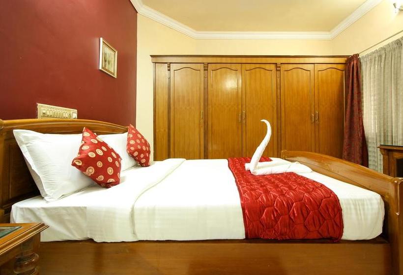 Fotos del hotel Oyo 6955 Eyrie Comfort Suites:  12