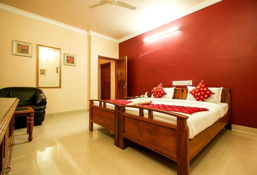 Fotos del hotel Oyo 6955 Eyrie Comfort Suites:  11