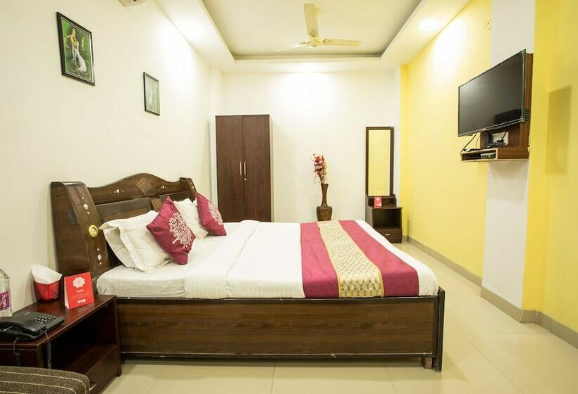 Fotos del hotel Oyo 3205  New Luxury Royale:  4