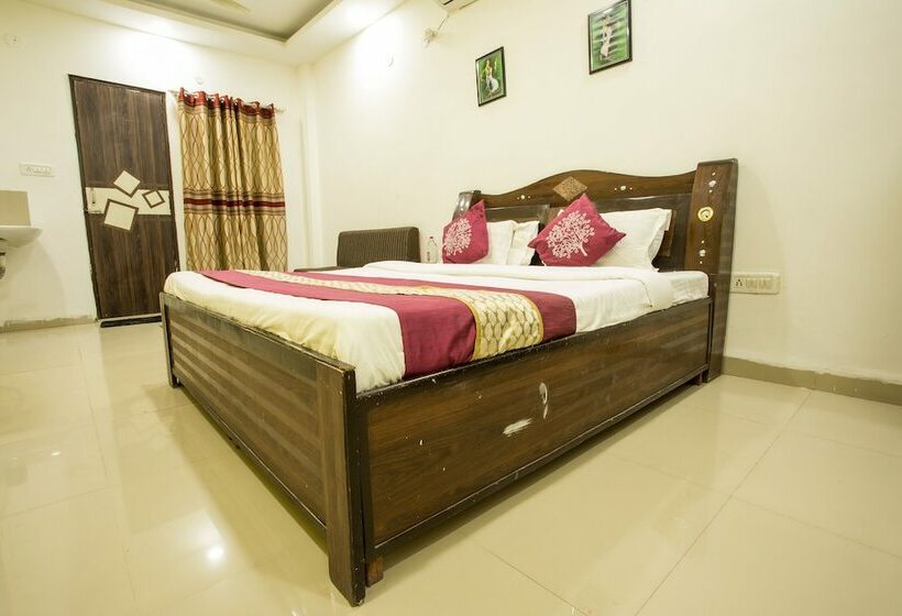 Fotos del hotel Oyo 3205  New Luxury Royale:  7