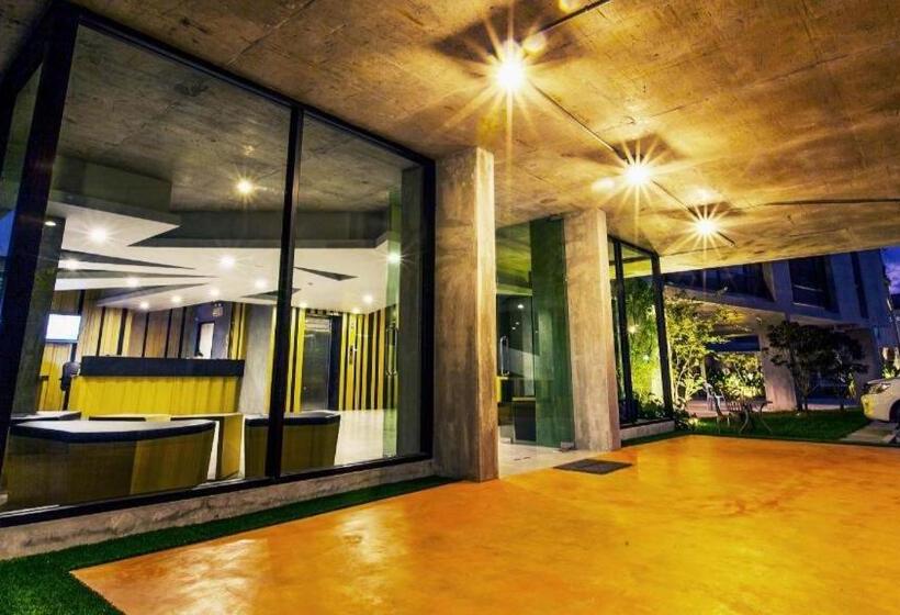 Fotos del hotel B2 Phuket Boutique & Budget Hotel:  8