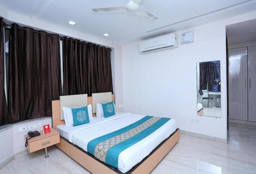 Fotos del hotel Capital O 8305 Blessings Inn  And Banquet:  17