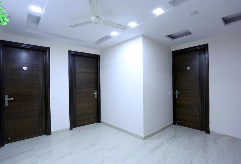 Fotos del hotel Capital O 8305 Blessings Inn  And Banquet:  13