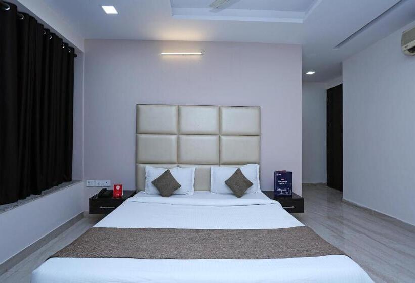 Fotos del hotel Capital O 8305 Blessings Inn  And Banquet:  12