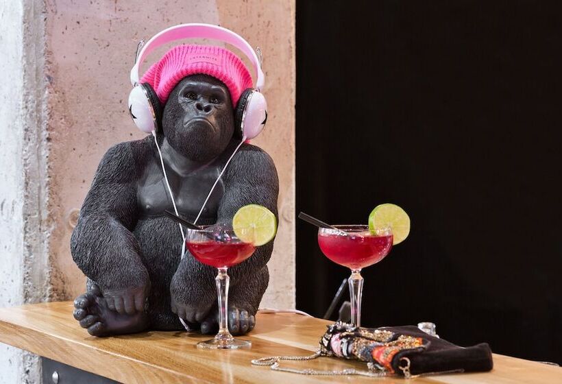 Fotos del hotel Moxy Tbilisi By Marriott:  15