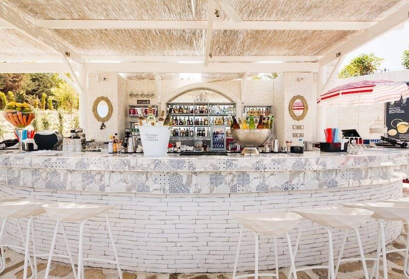 Fotos del hotel Lords Palace Spa Casino:  4