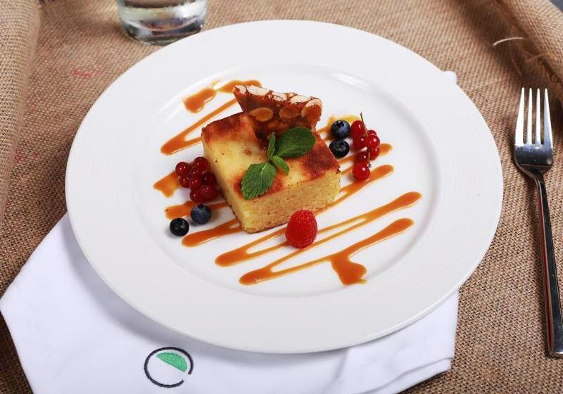 Fotos del hotel Element Me'aisam, Dubai:  5