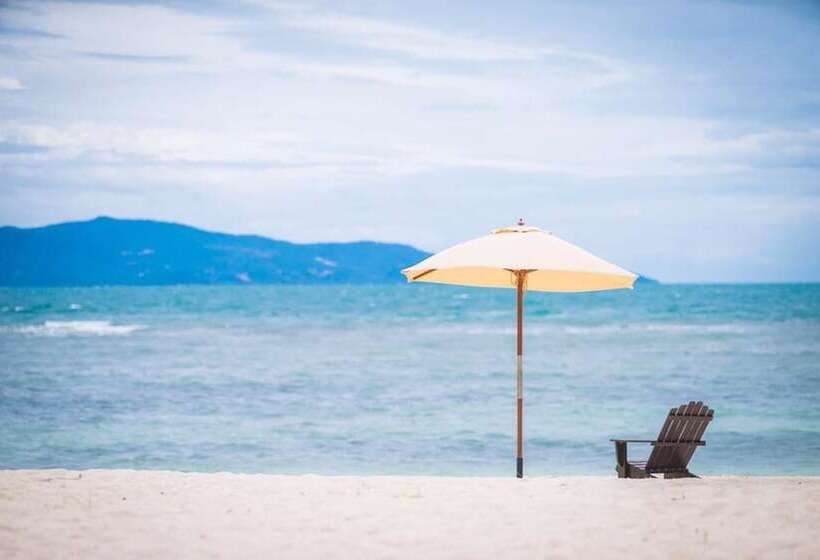 Fotos del hotel The Cabin Beach Resort:  4