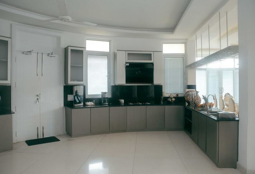 Fotos del hotel Avenra Dynasty:  5