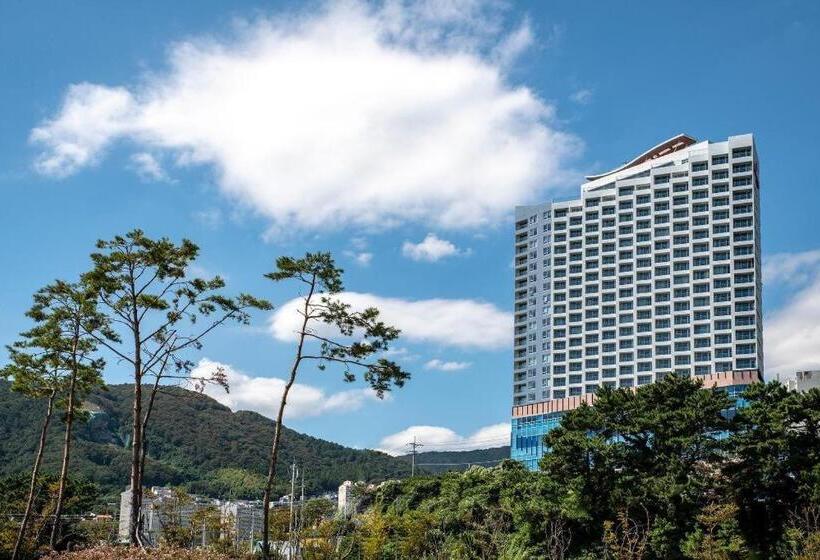 Ramada Suites By Wyndham Geoje