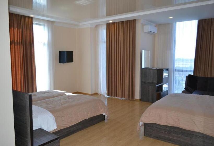 Fotos del hotel Skyline Batumi:  11