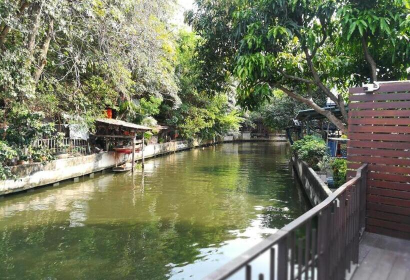 Fotos del hotel Aiims Tales Canal Boutique House:  6