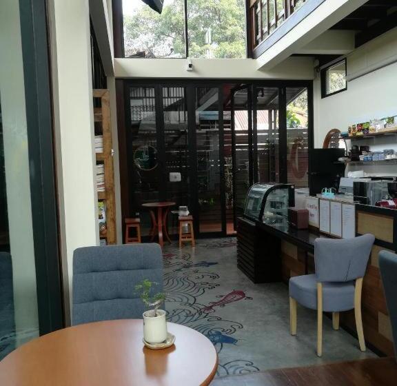 Fotos del hotel Aiims Tales Canal Boutique House:  3