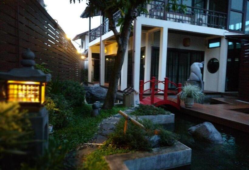 Fotos del hotel Aiims Tales Canal Boutique House:  19