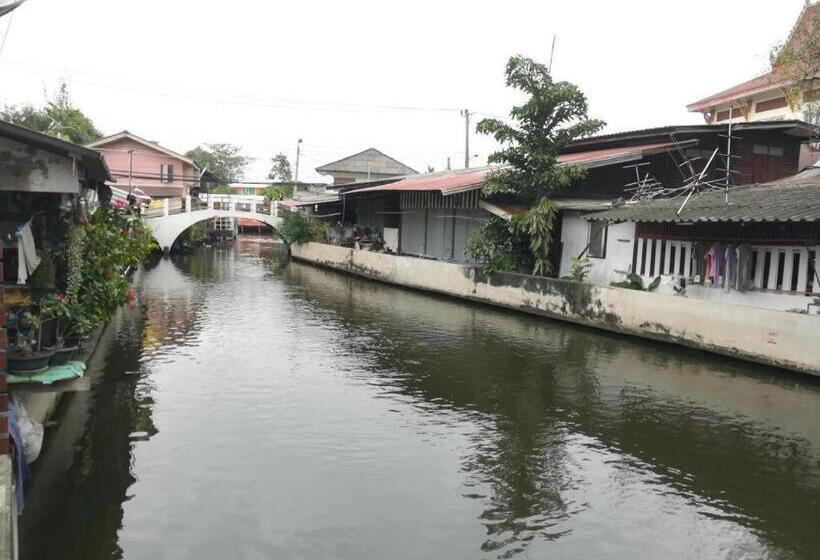 Fotos del hotel Aiims Tales Canal Boutique House:  9