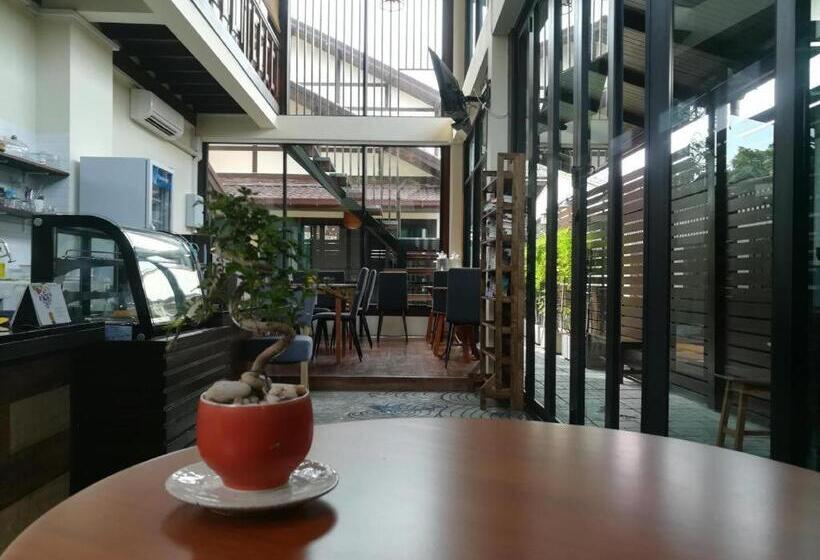 Fotos del hotel Aiims Tales Canal Boutique House:  13