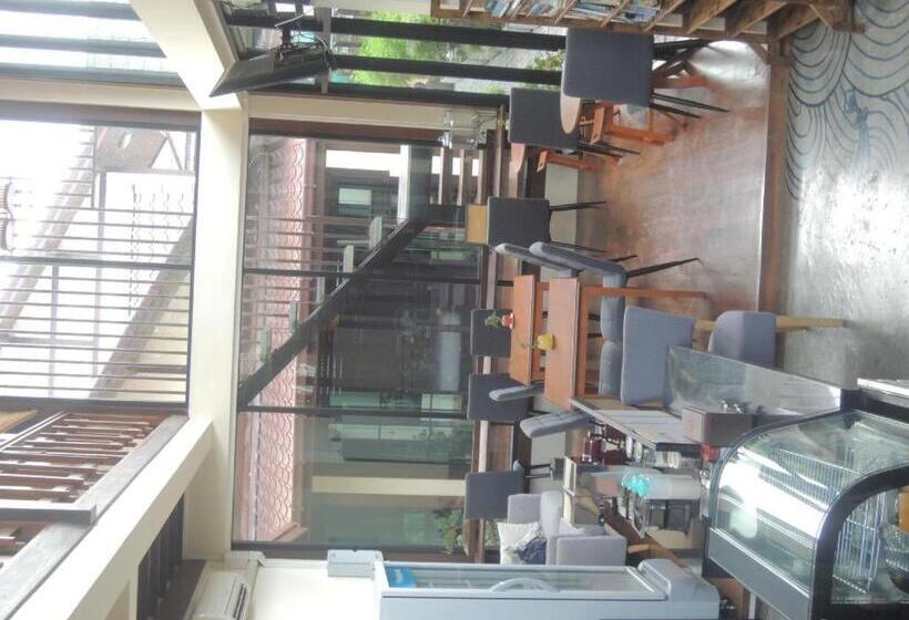 Fotos del hotel Aiims Tales Canal Boutique House:  22