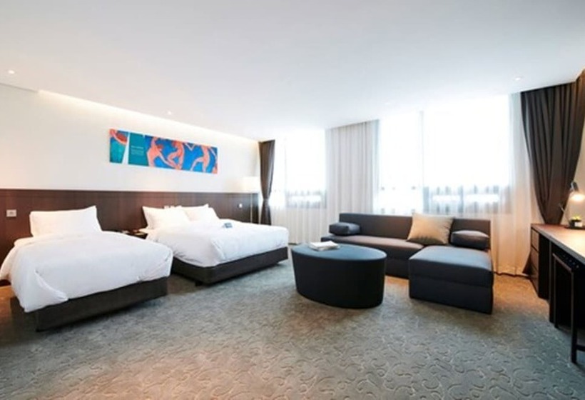 Fotos del hotel Mfelice:  17