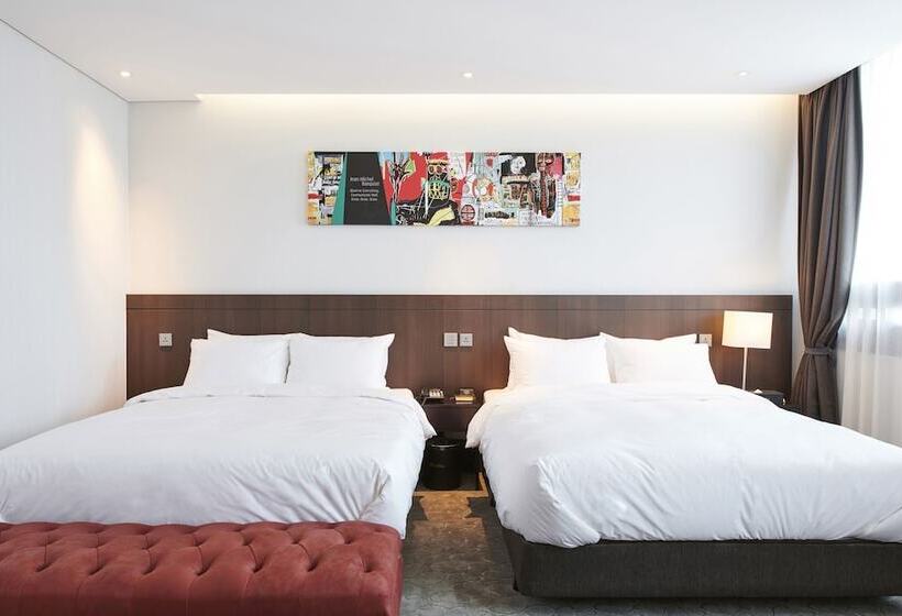 Fotos del hotel Mfelice:  15