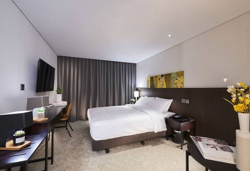 Fotos del hotel Mfelice:  11