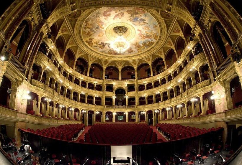 Fotos del hotel Clark Budapest - Adults Only:  13