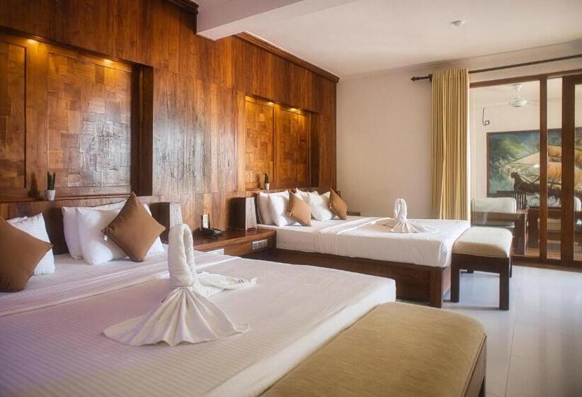 Water Gate Resort & Spa