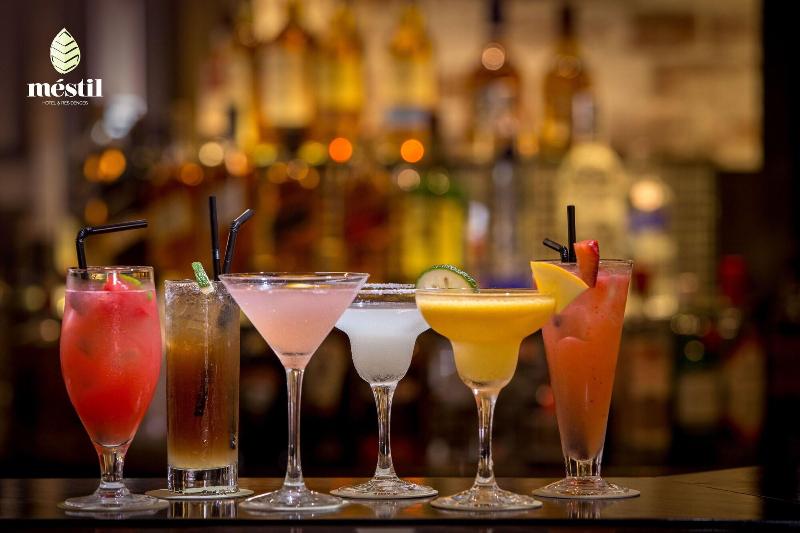Fotos del hotel Mestil Hotel & Residences:  5