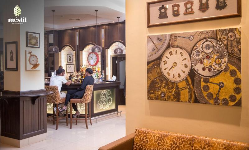 Fotos del hotel Mestil Hotel & Residences:  16