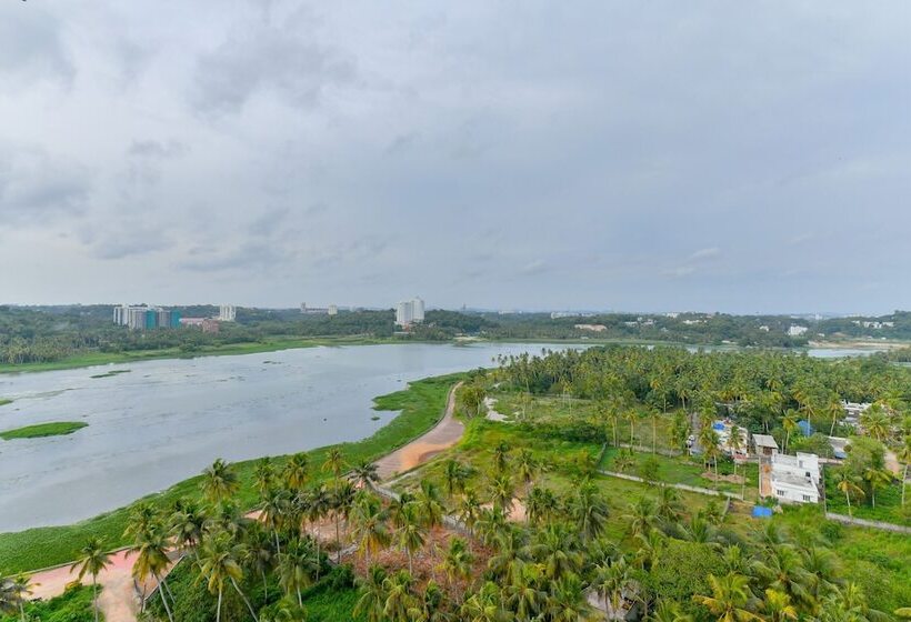 Fotos del hotel Oyo 10051 Hotel Tyche Stays:  9