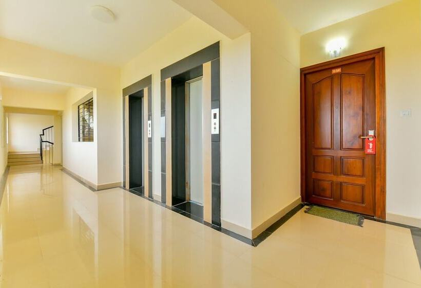 Fotos del hotel Oyo 10051 Hotel Tyche Stays:  3