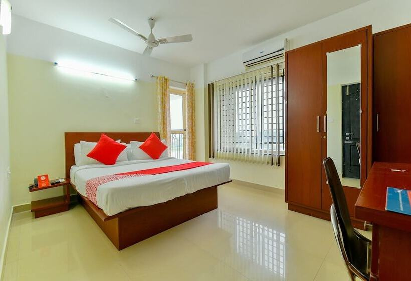 Fotos del hotel Oyo 10051 Hotel Tyche Stays:  24