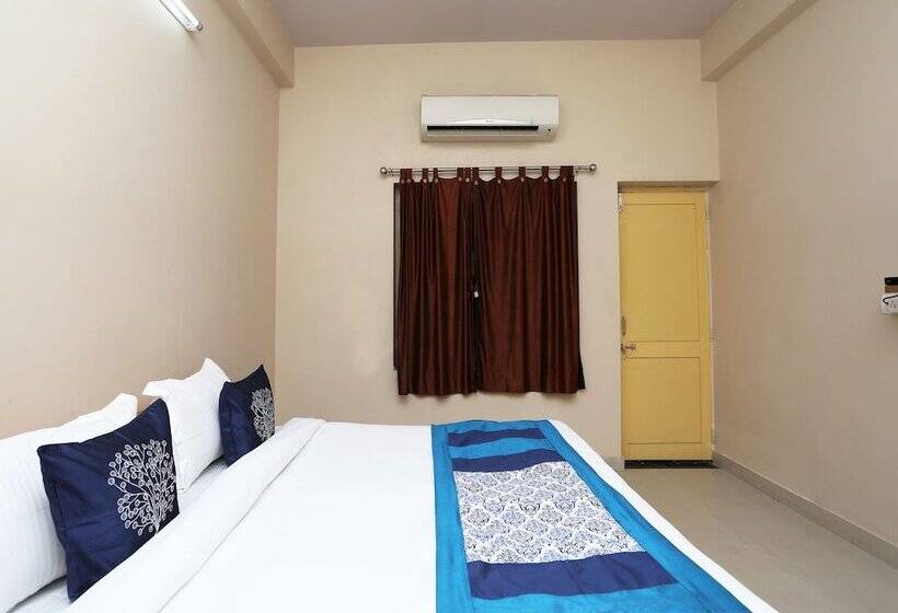 Fotos del hotel Oyo 10422 Hotel Udai Garh Palace:  15