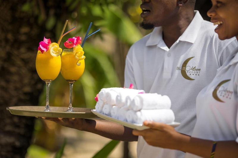 Fotos del hotel Blue Moon Resort:  2