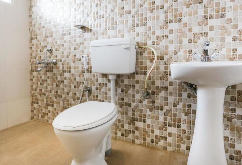 Fotos del hotel Treebo El Cielo:  12