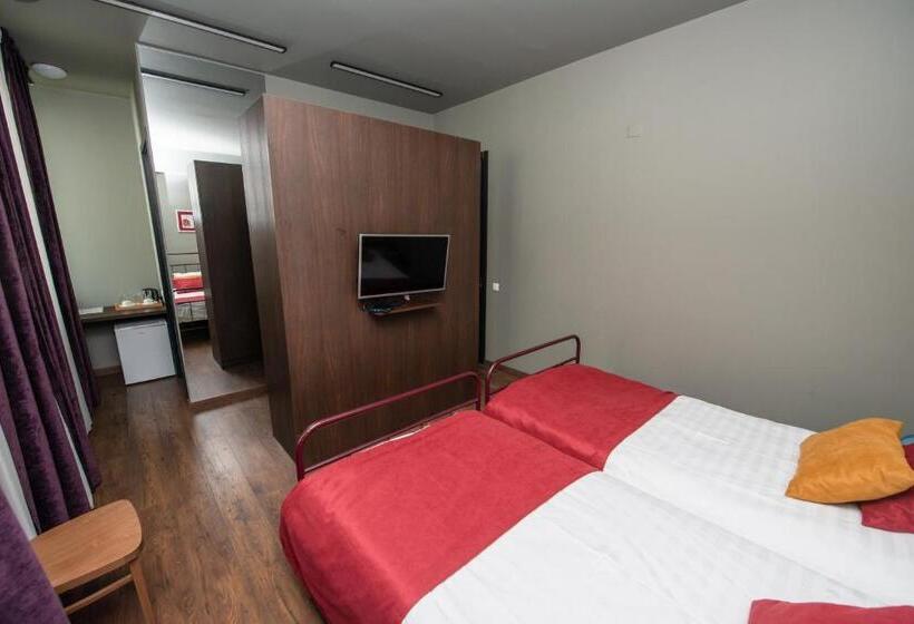 Fotos del hotel L.m Club:  13