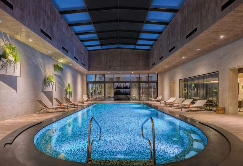 Fotos del hotel Mövenpick  Du Lac Tunis:  2