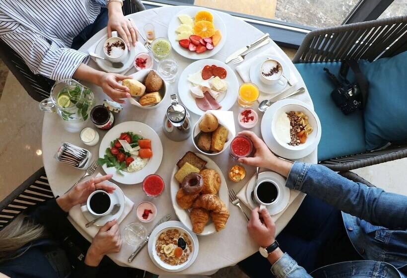 Fotos del hotel Mövenpick  Du Lac Tunis:  7