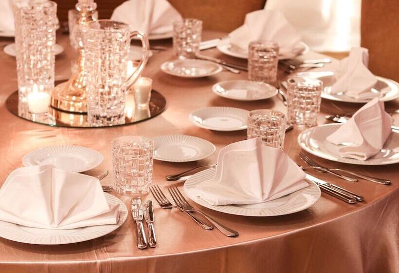 Fotos del hotel Mövenpick  Du Lac Tunis:  22