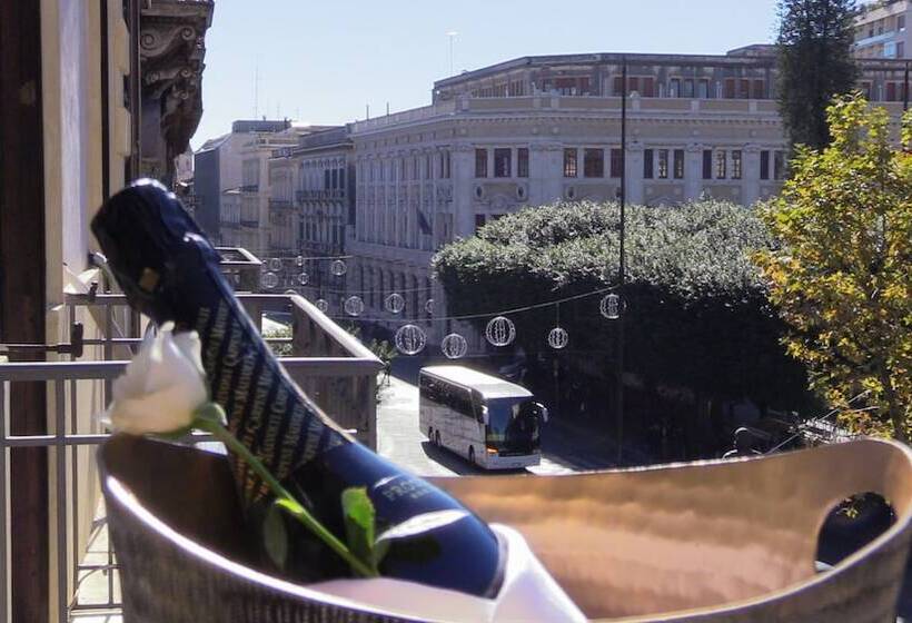 Fotos del hotel Moonlight Hotel&suites:  4