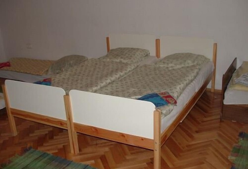 Fotos del hotel Amiga Hostel:  23