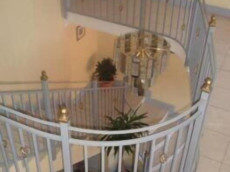 Fotos del hotel The Renaissance Guest Lodge:  12