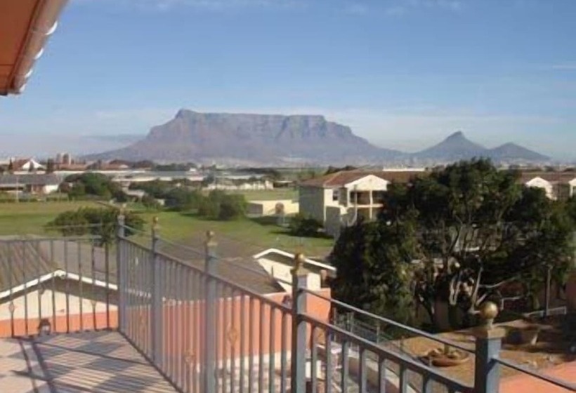 Fotos del hotel The Renaissance Guest Lodge:  8