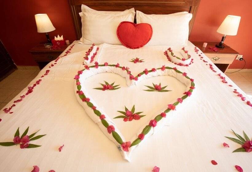 Fotos del hotel La Fontaine Lagoon Resort:  4