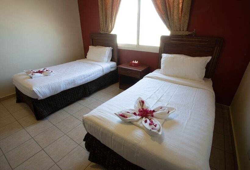 Fotos del hotel La Fontaine Lagoon Resort:  14