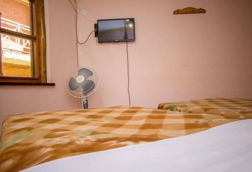 Fotos del hotel Tal Cottages:  10