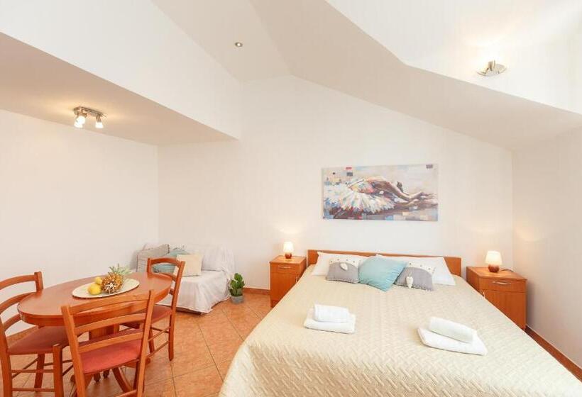 Fotos del hotel Apartments Mondo:  17