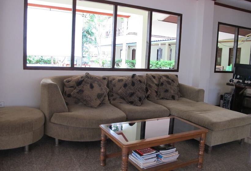 Fotos del hotel Koh Sichang Resort:  12